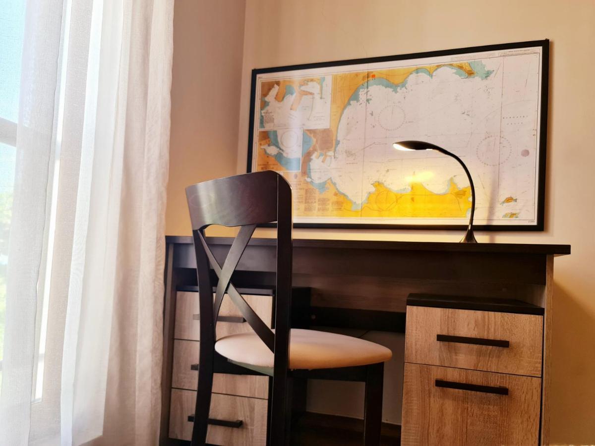 Sea Panorama Apartment - Diamond Beach Sarafovo Burgas Bagian luar foto